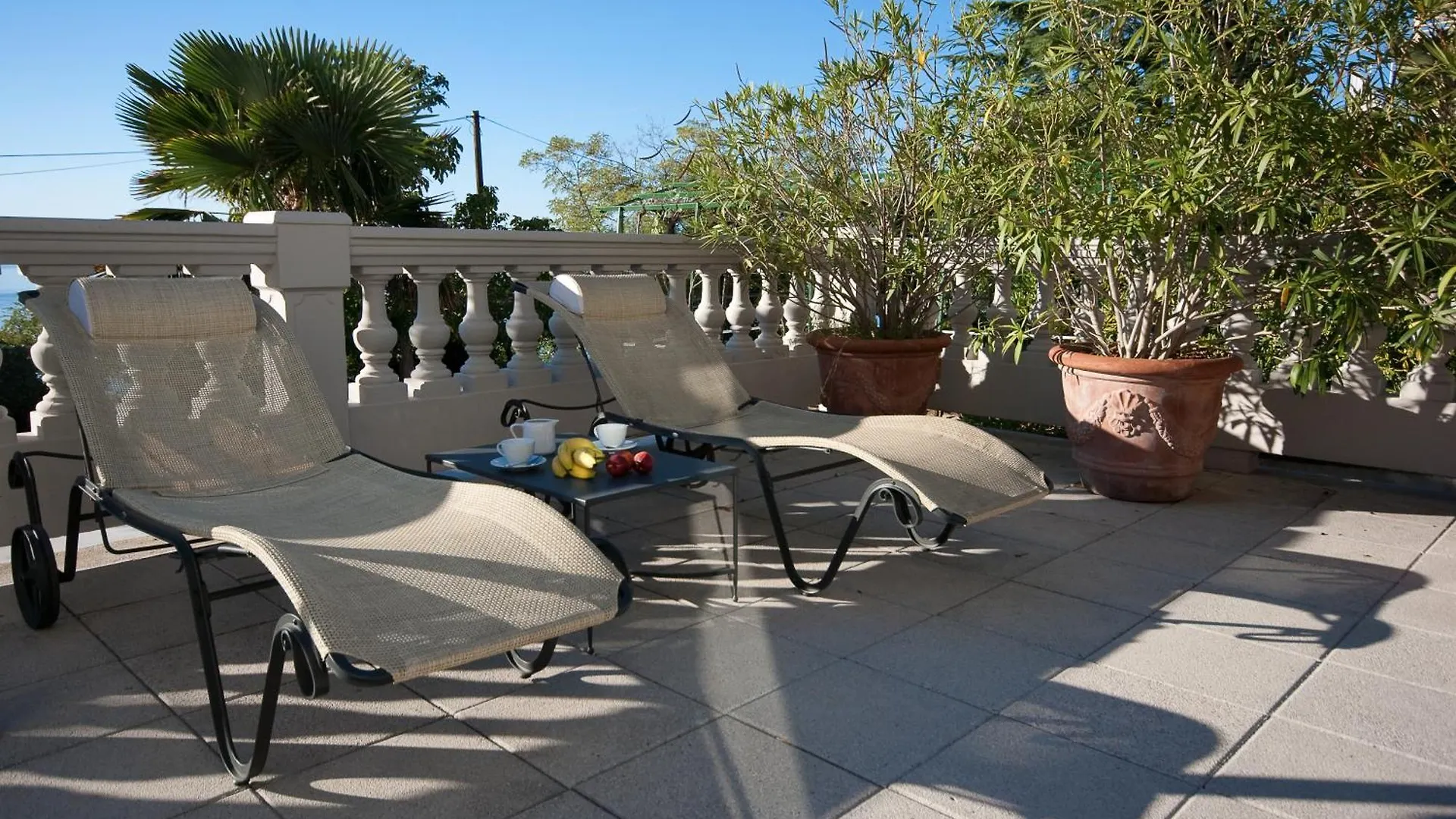 Pavi Apartments Luxury Apartment With A Private Pool Silo