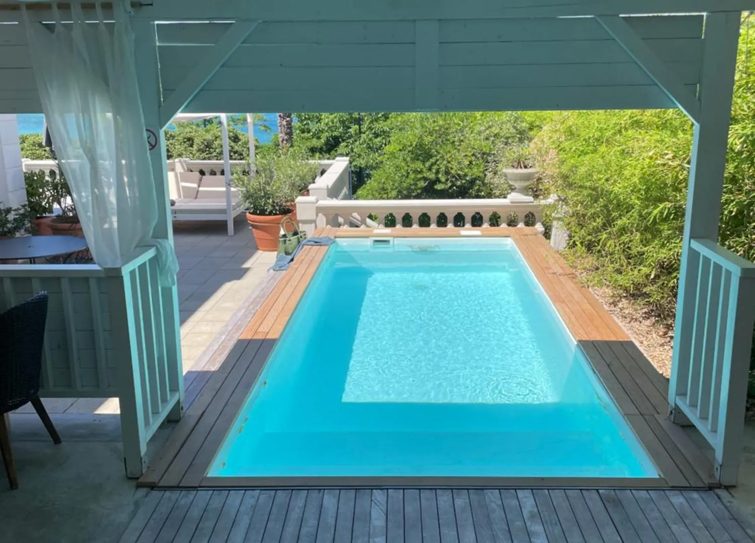 Pavi Apartments Luxury Apartment With A Private Pool Silo