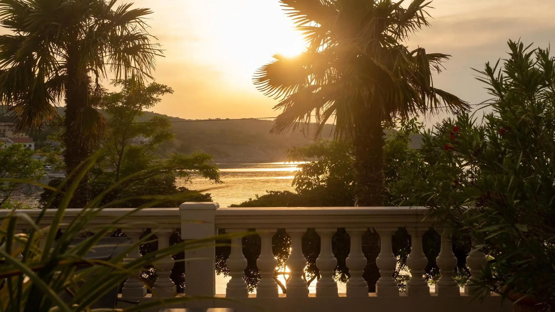 Pavi Apartments Luxury Apartment With A Private Pool Silo  Croatia